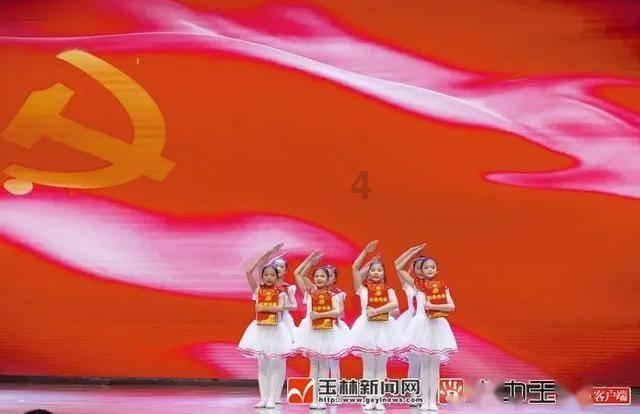 详述1955年9月贵州军区各军分区司令员的授衔